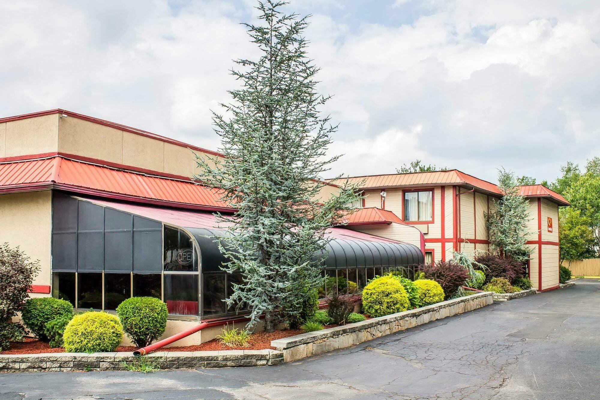 Lodge Econo Near Montage Mountain